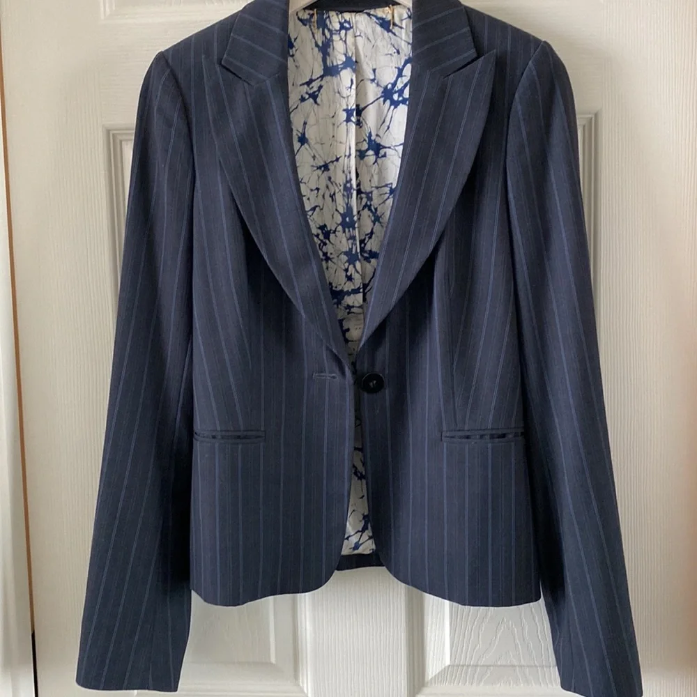 Jacket - Picture 4 of 4